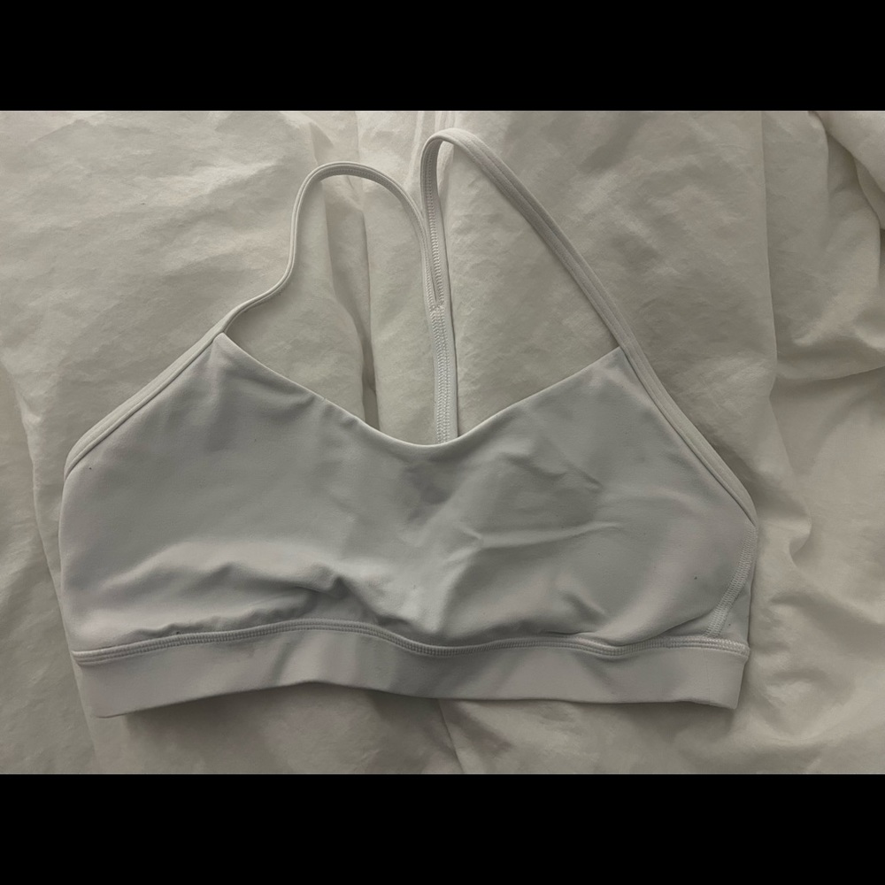 White Lululemon flow Y bra